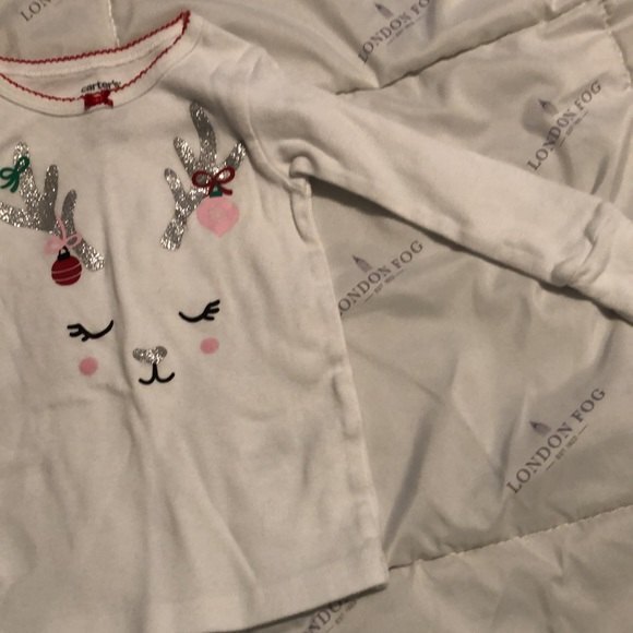 Carters Reindeer top size 18 months - Picture 4 of 4